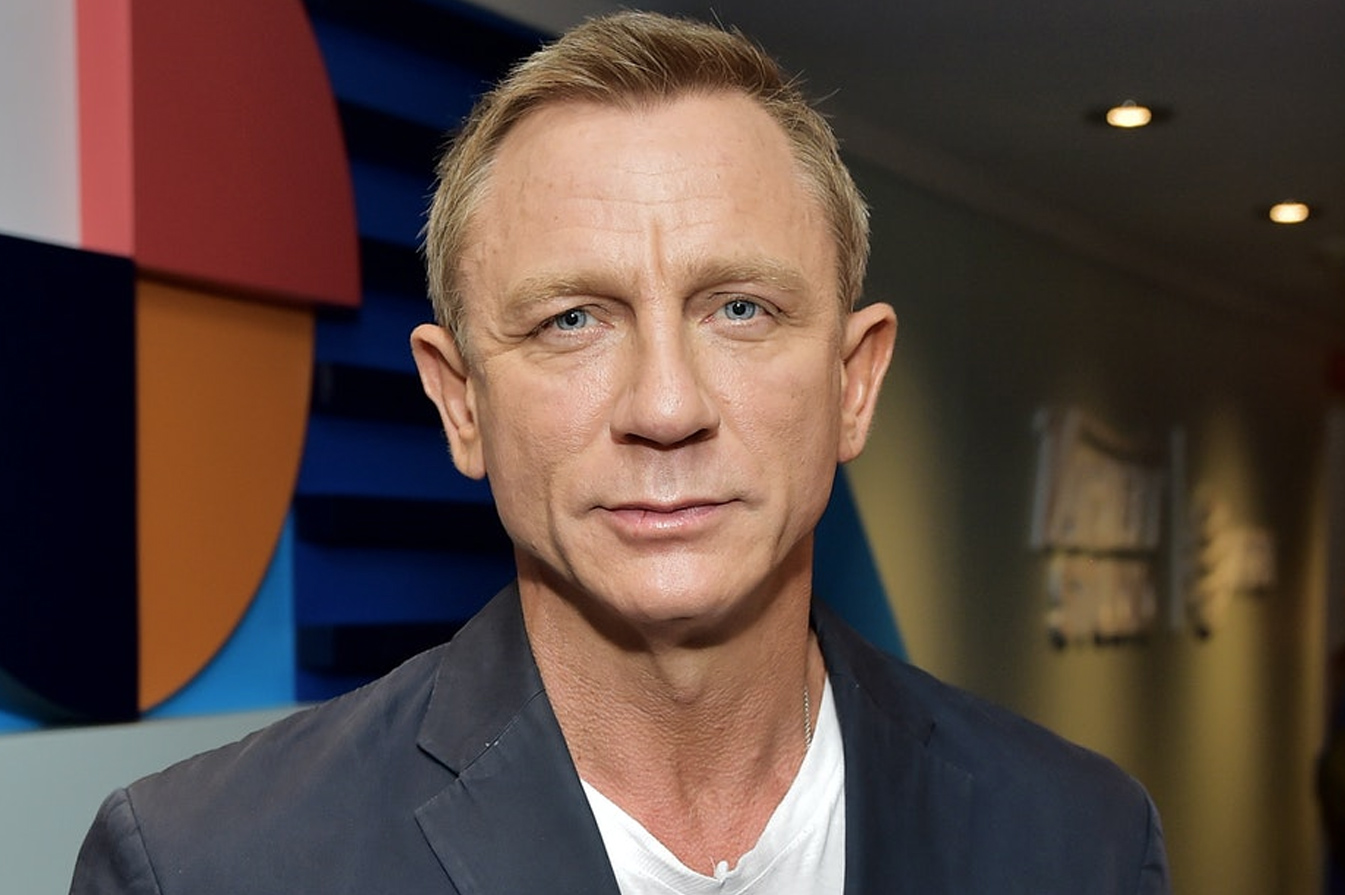 Daniel Craig